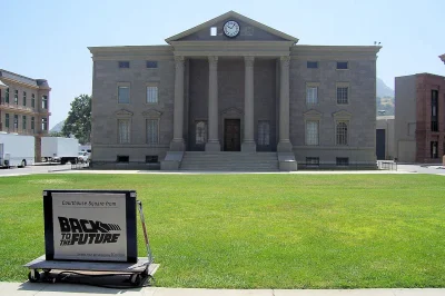 The court house from the movie Back to the Future.jpg